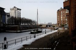 Duesseldorf Altstadt Alter Hafen 013