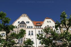 Duesseldorf Altstadt Rheinpromenade2 010