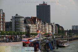 Duesseldorf Altstadt Rheinpromenade2 018