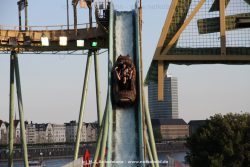 Duesseldorf Rheinwiesen Kirmes 2010 006