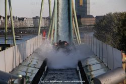 Duesseldorf Rheinwiesen Kirmes 2010 012