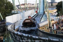 Duesseldorf Rheinwiesen Kirmes 2010 013