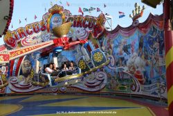 Duesseldorf Rheinwiesen Kirmes 2010 036