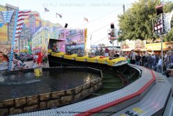 Duesseldorf Rheinwiesen Kirmes 2010 060