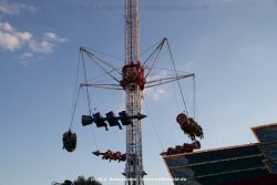 Duesseldorf Rheinwiesen Kirmes 2010 093