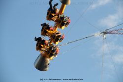 Duesseldorf Rheinwiesen Kirmes 2010 109